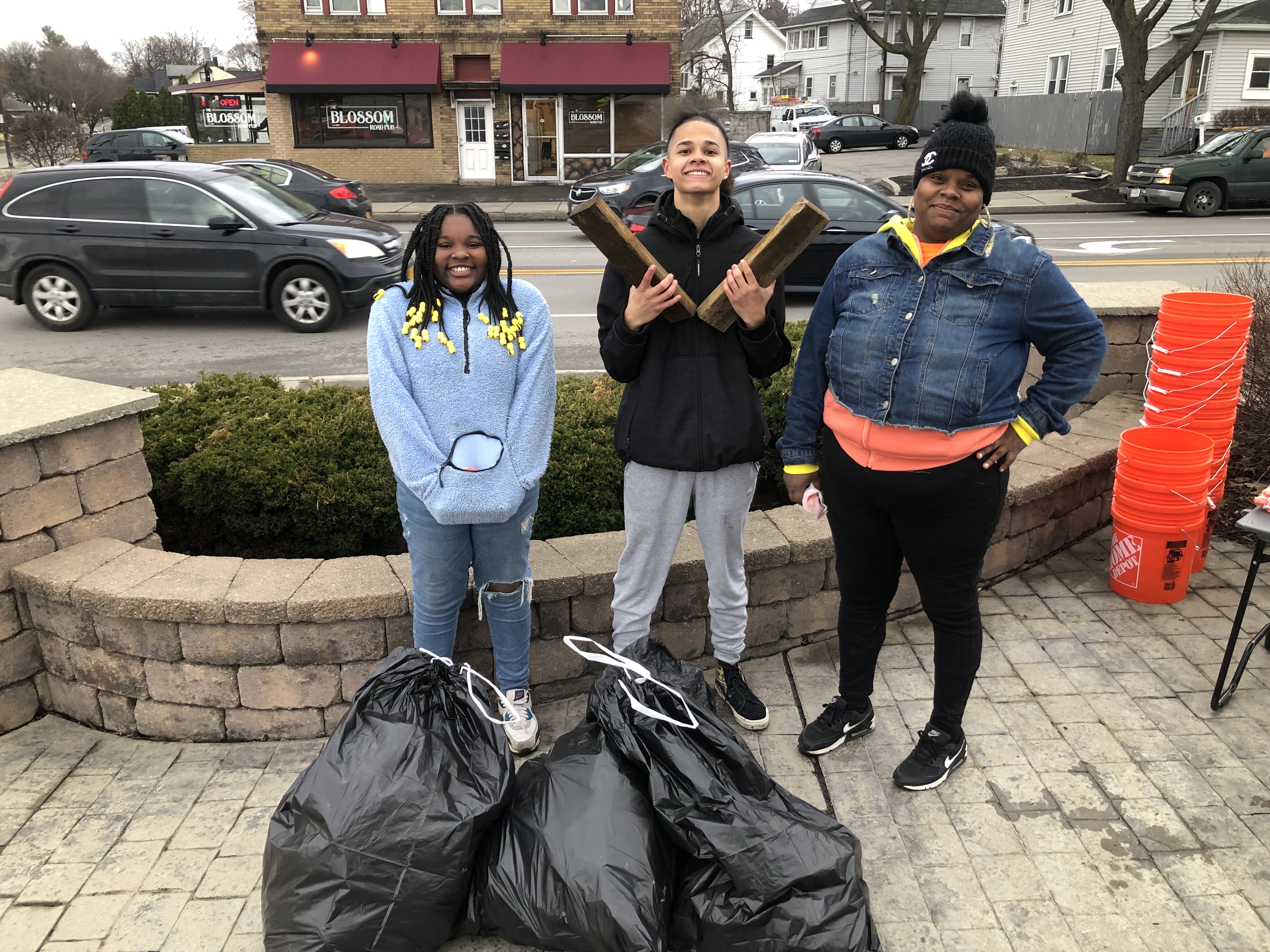 community litter cleanup, Walking for Rochester, Rochester NY